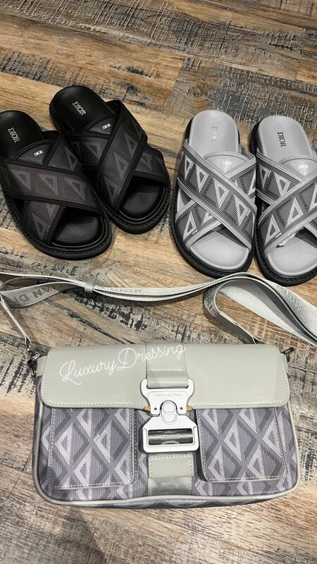 Dior slides