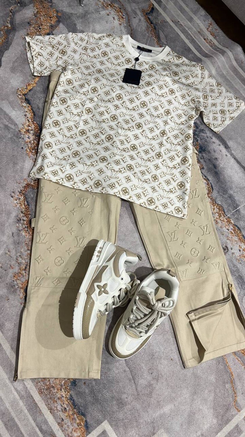 LV pant