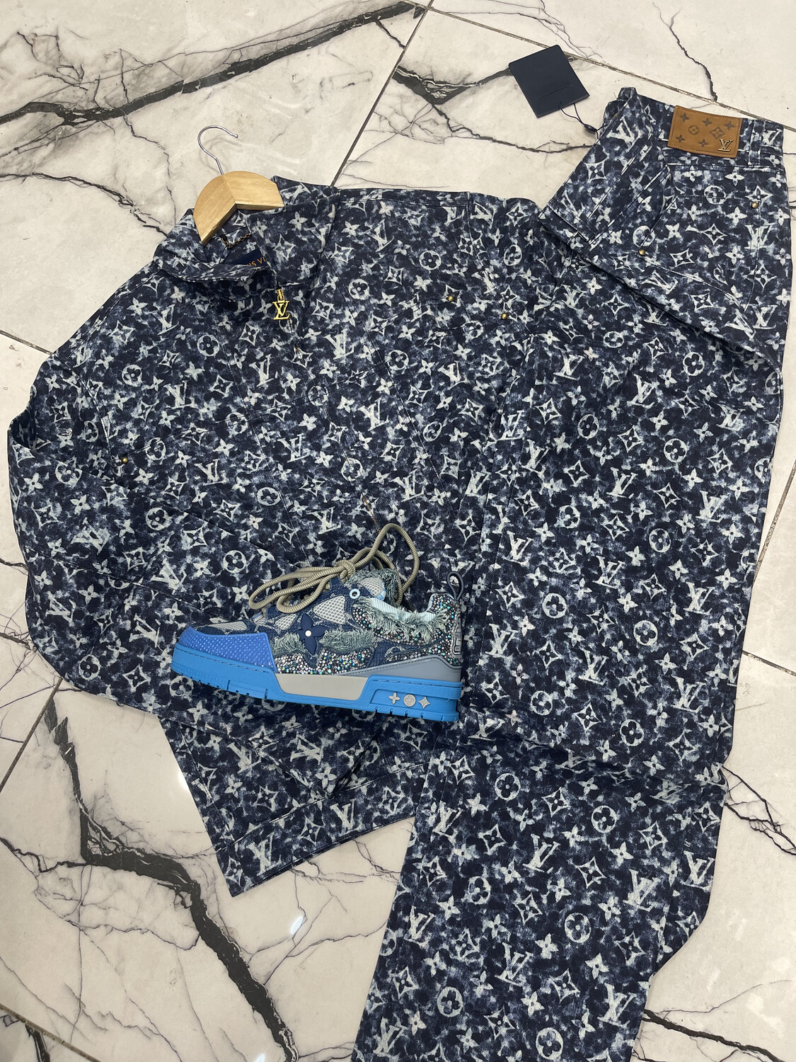 LV set