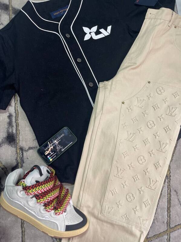LV shirt