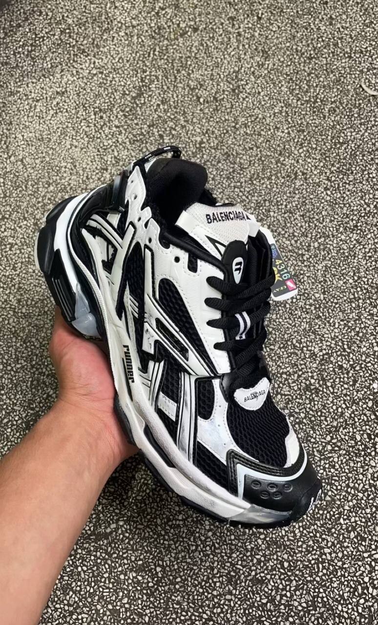 Balenciaga shoe