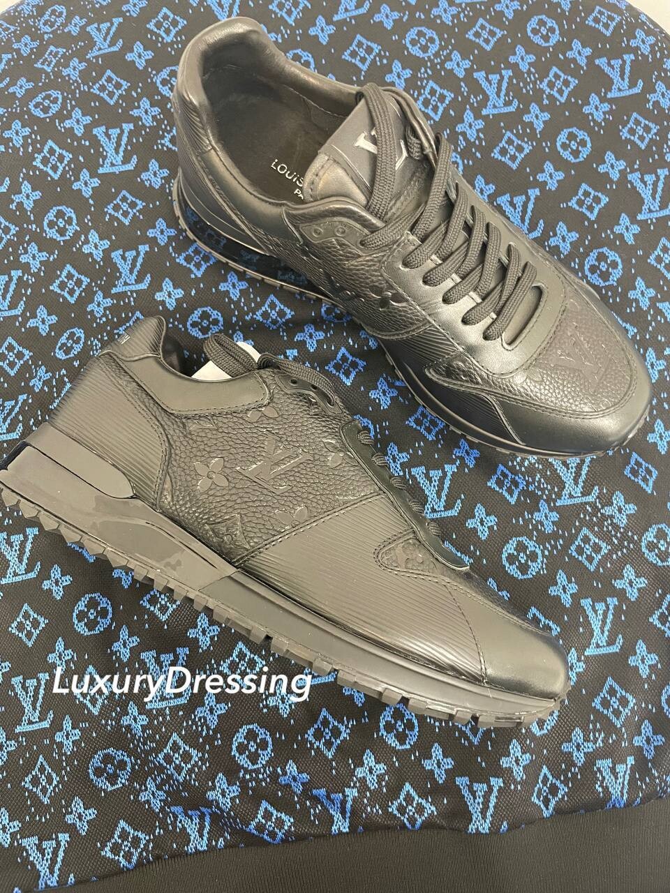 LV shoe