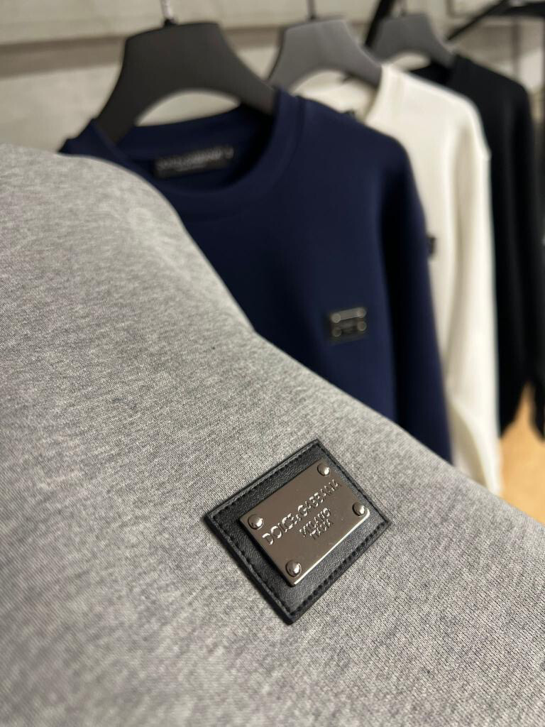 D&amp;G sweater