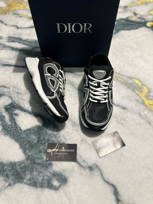 B30 sneakers