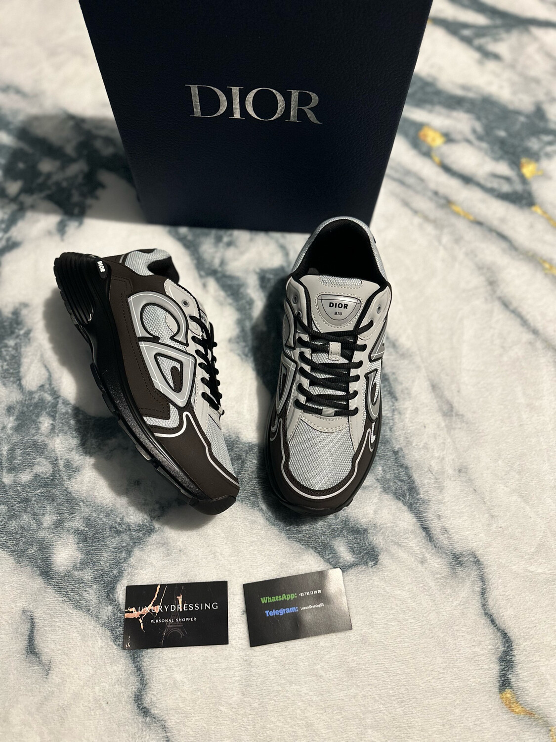 B30 sneakers