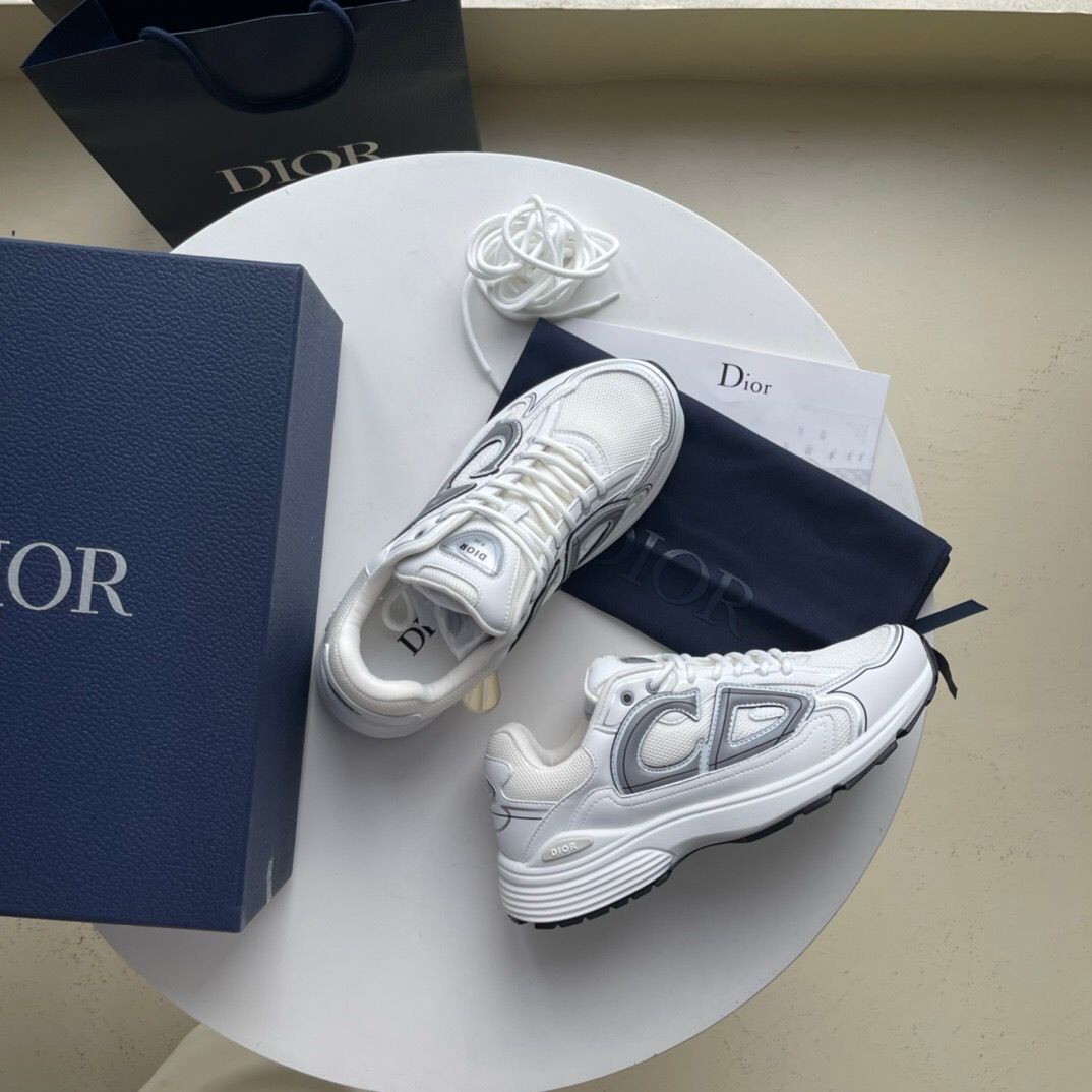 B30 sneakers