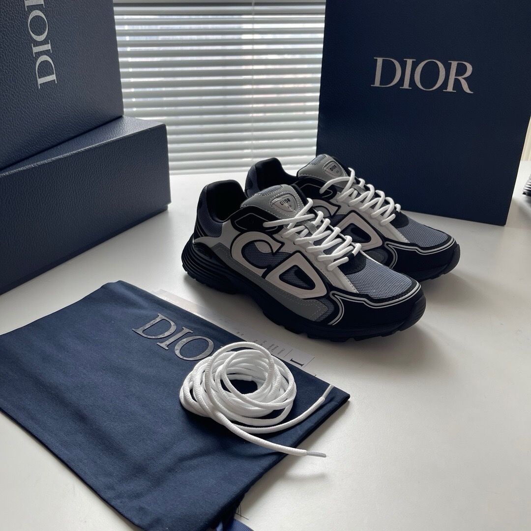B30 sneakers