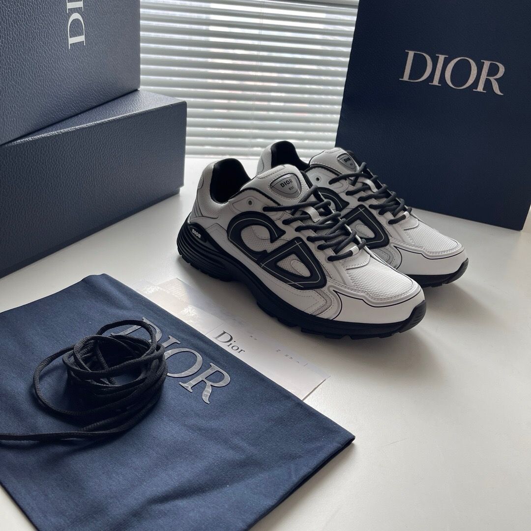 B30 sneakers