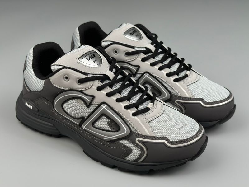 B30 sneakers