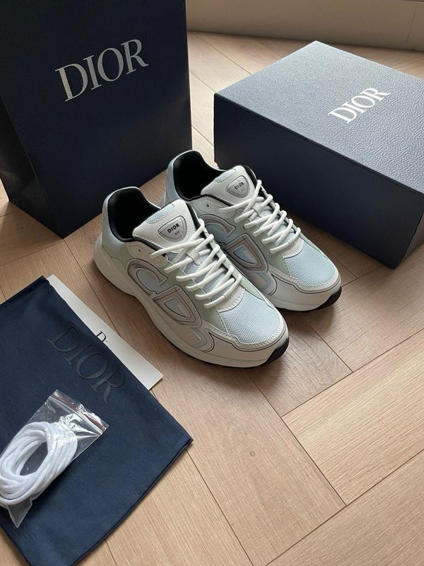 B30 sneakers