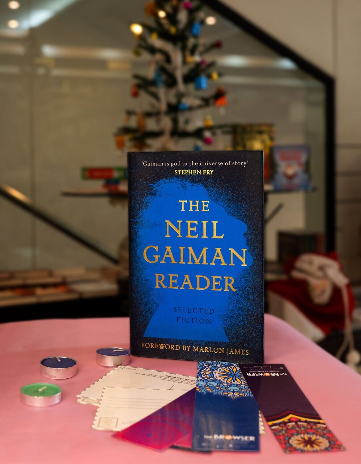 The Neil Gaiman Reader