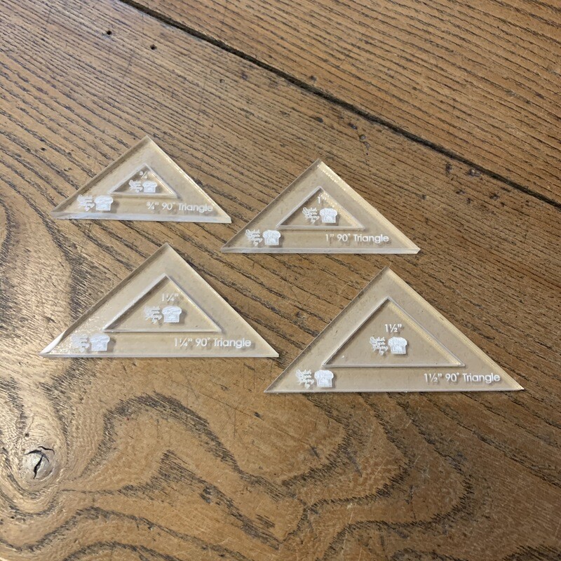 90˚ Triangle Small Set