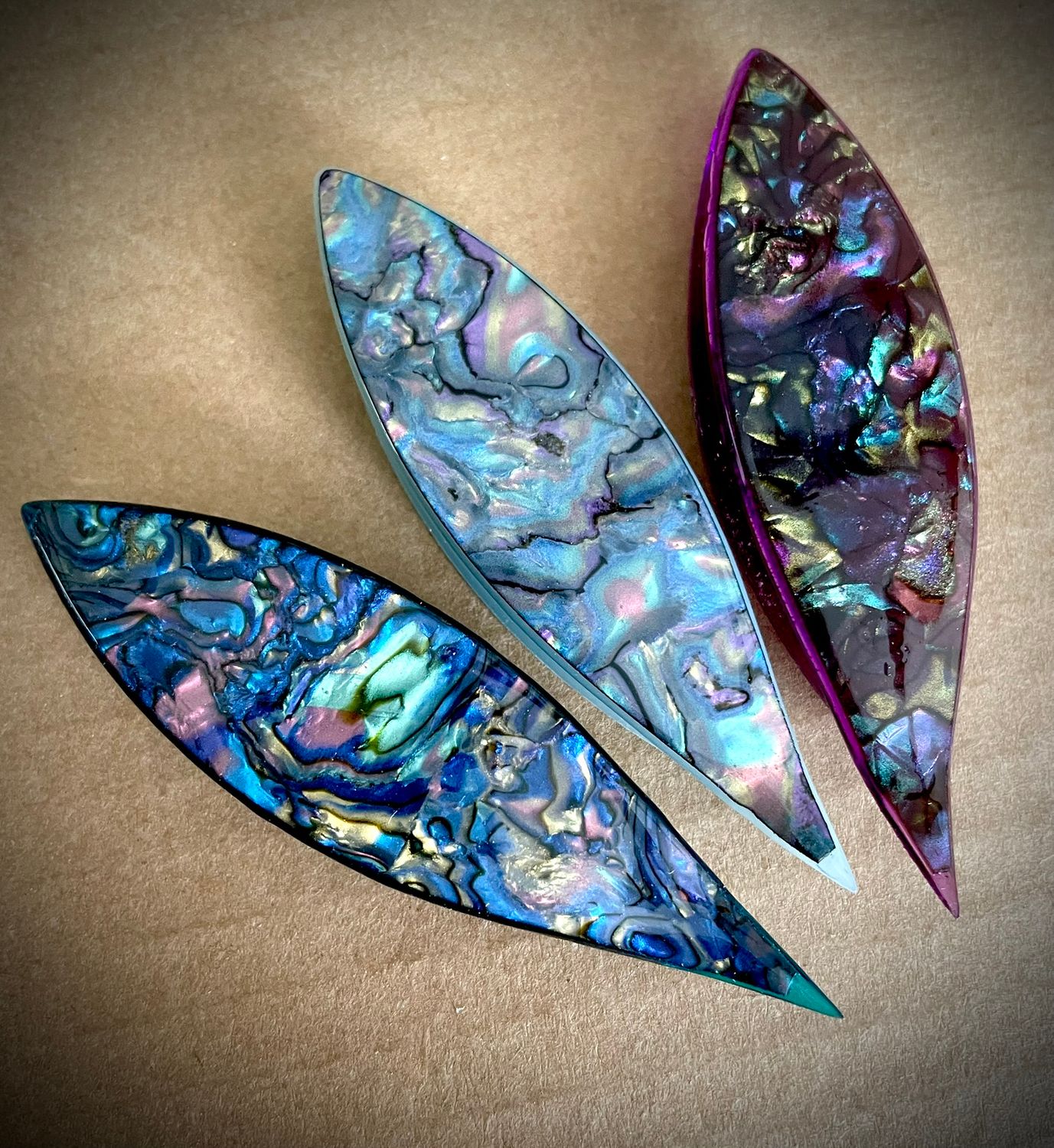SewMate  Shuttle Decorated , Faux Abalone
