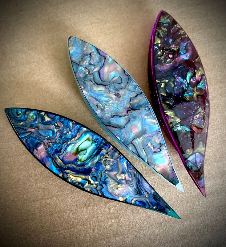 SewMate  Shuttle Decorated , Faux Abalone