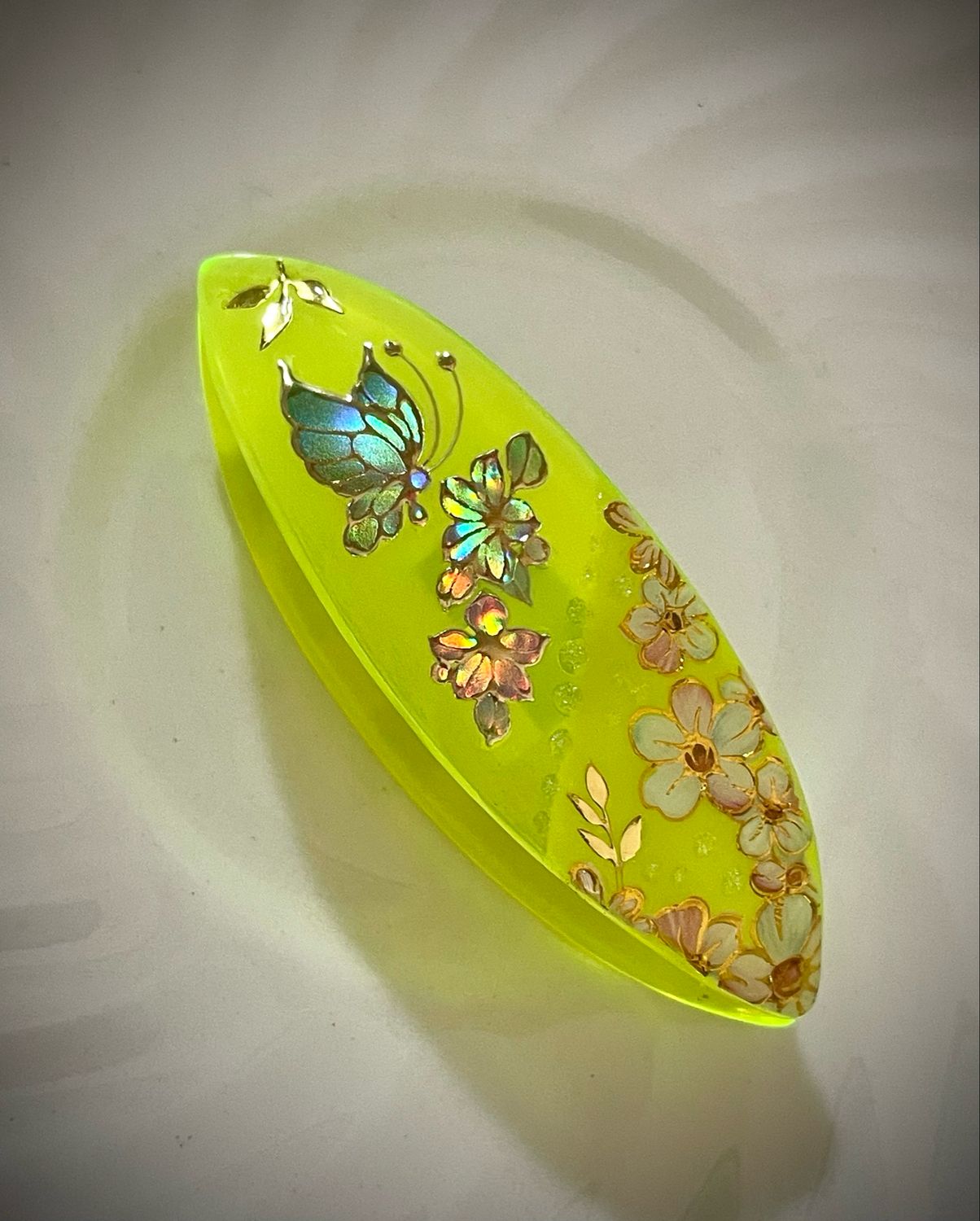 Handmade acrylic shuttle decorated on one side, Zesty Bright 2