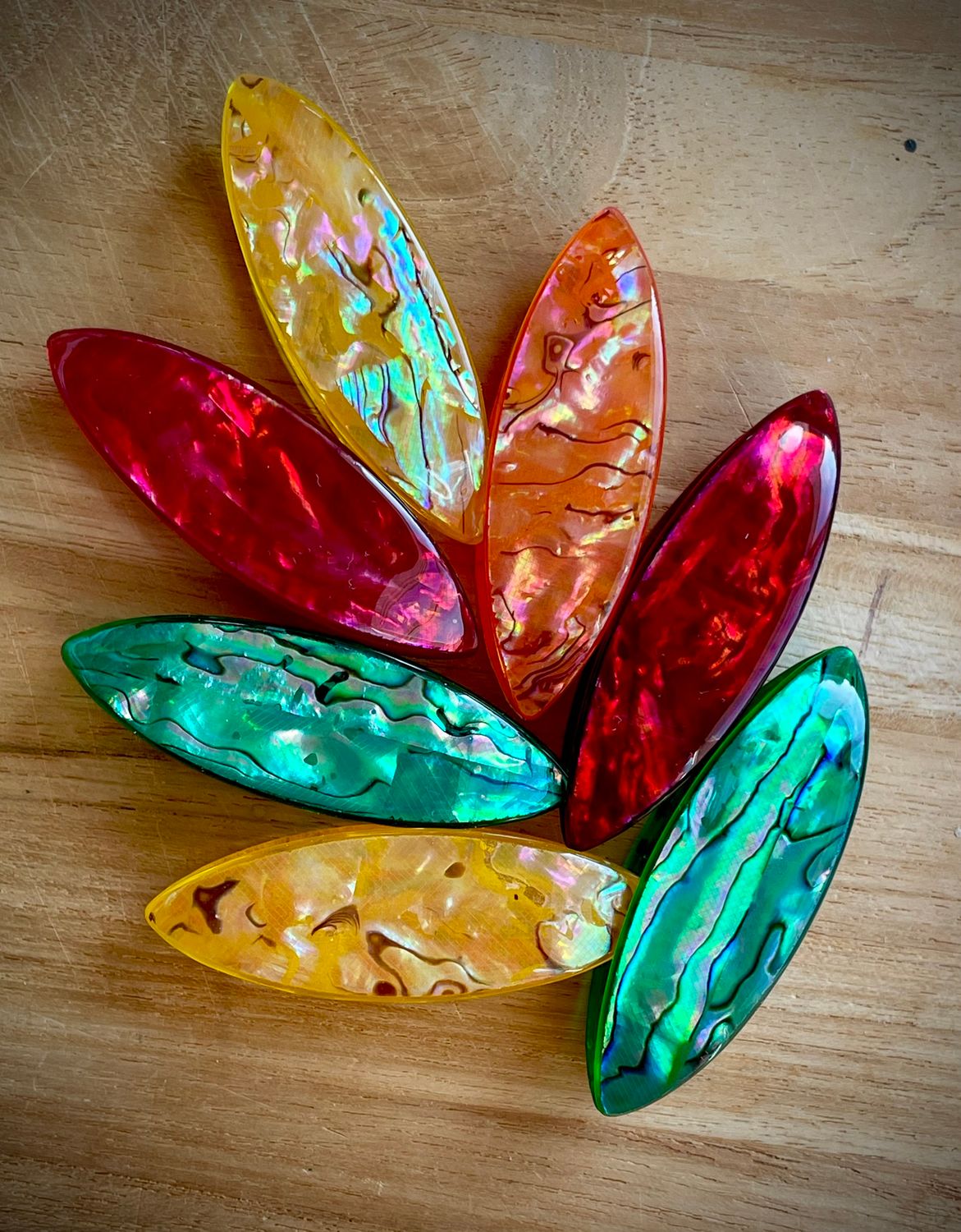 Acrylic Tatting Shuttle, Natural Shell Veneer
