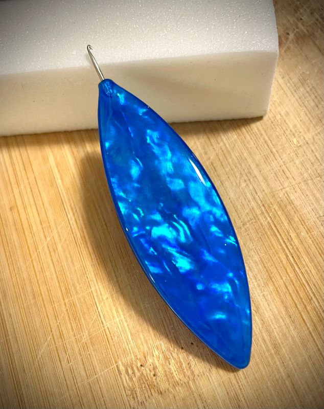 Moonlit Shuttle decorated on both sides, Natural shell veneer, Bright Blue