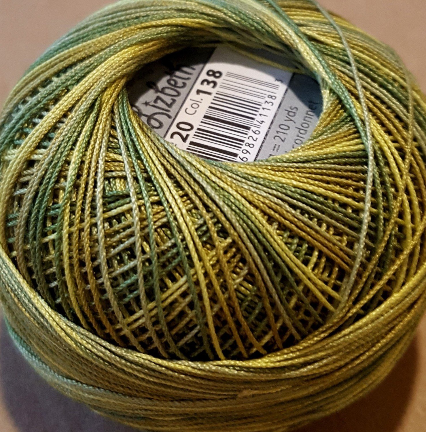 Col.138, Leafy Green, Lizbeth thread