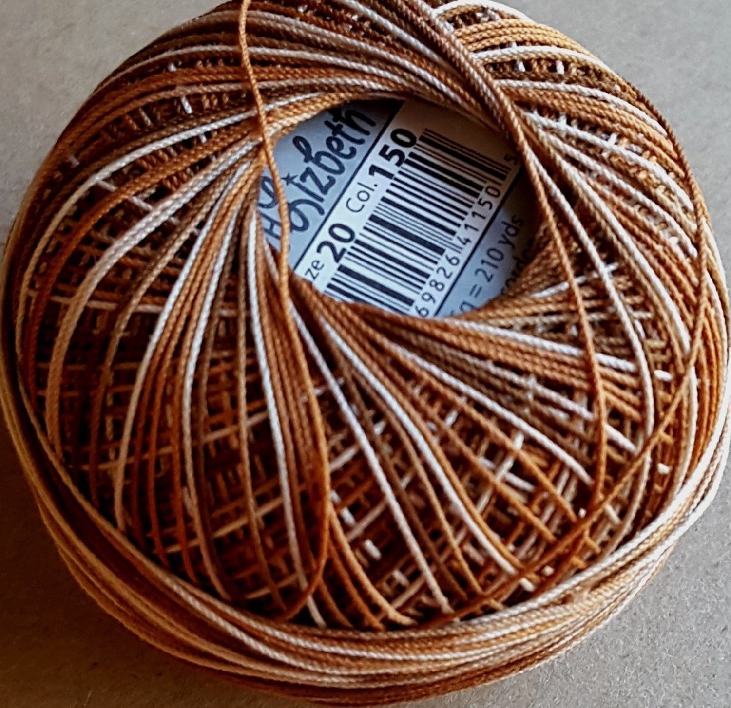 Col.150, Rootbeer Float, Lizbeth thread