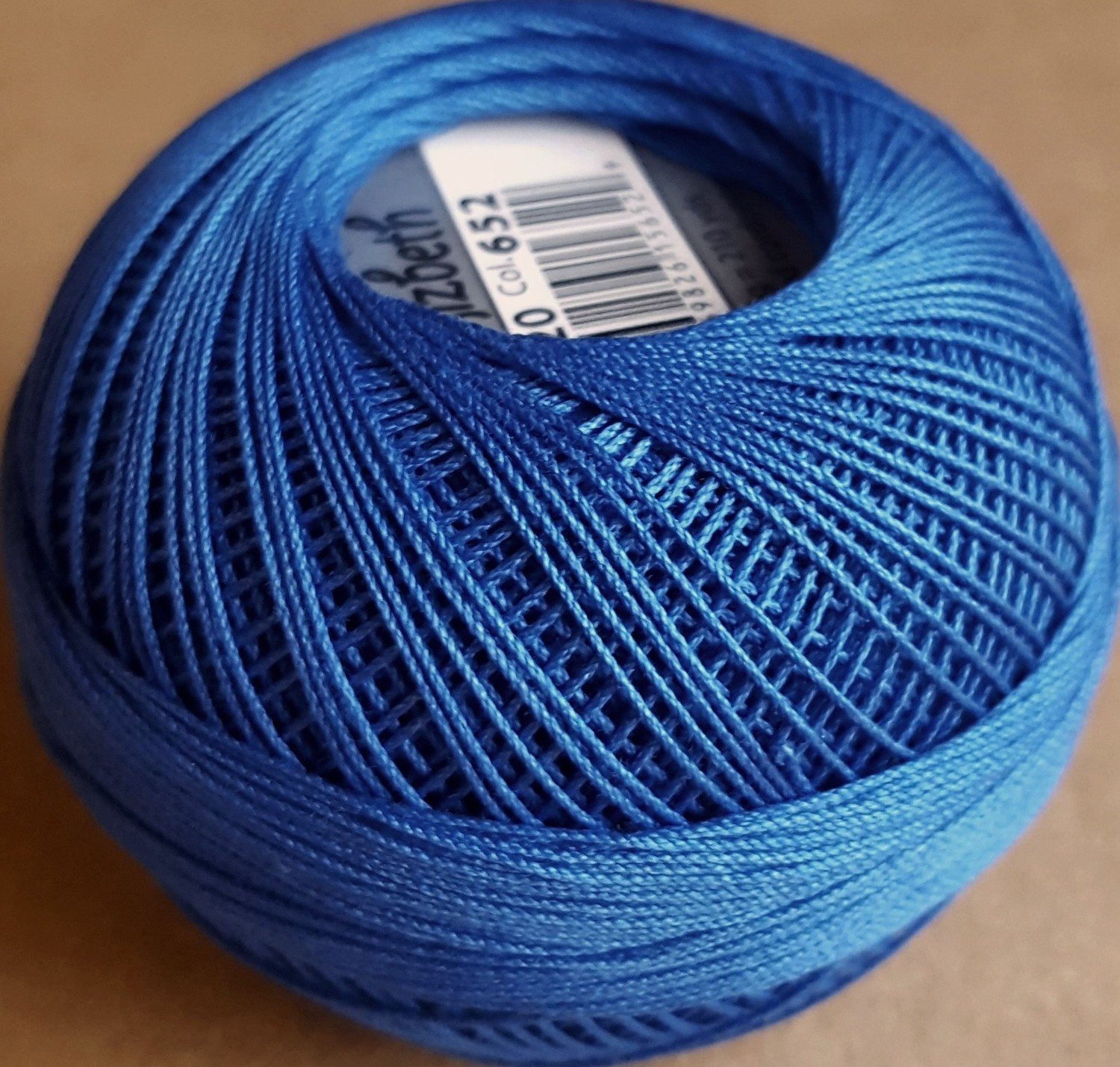 Col.652, Royal Blue, Lizbeth thread