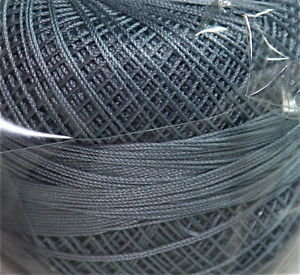 Col.653, Antique Blue Med, Lizbeth thread