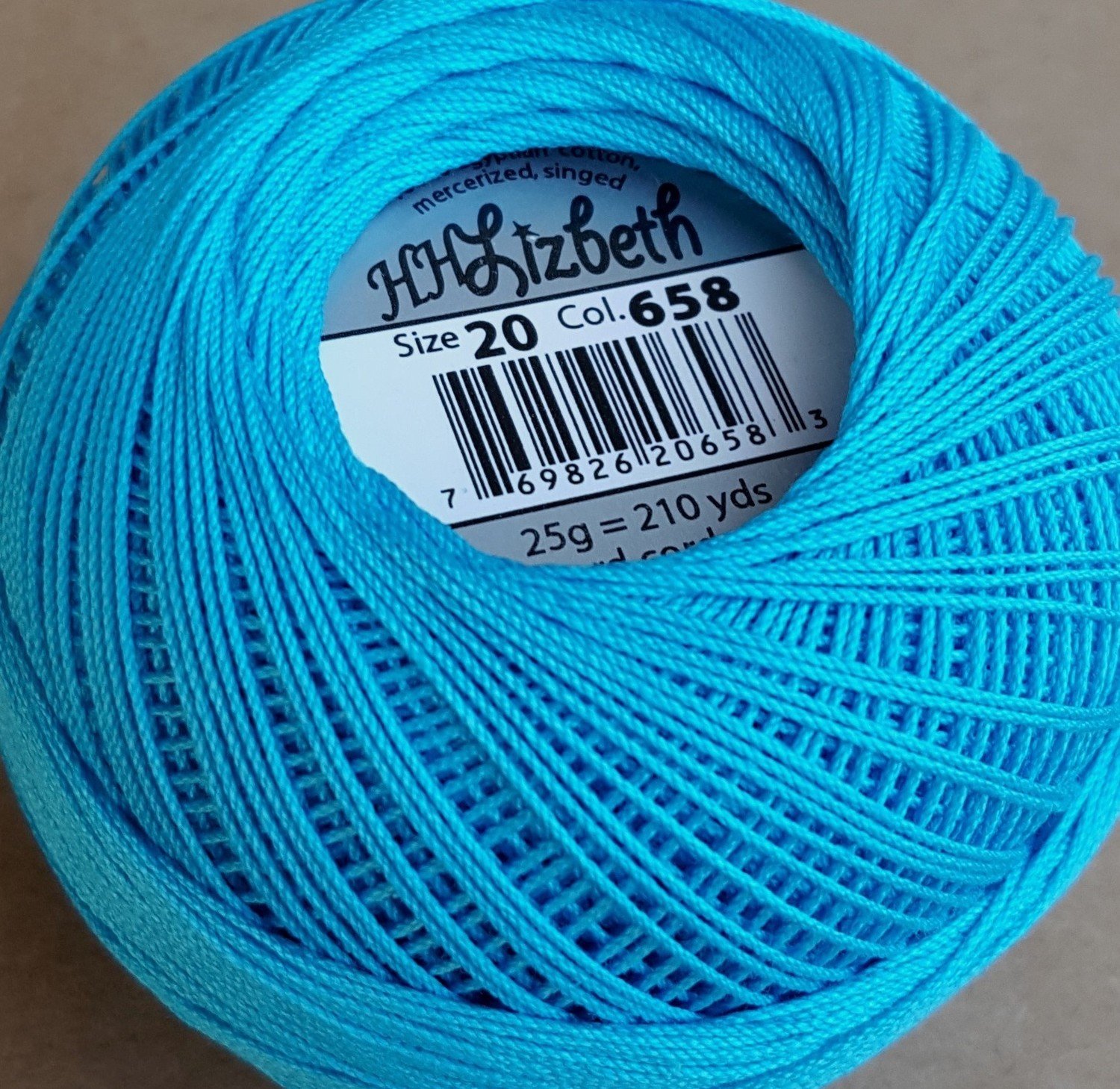 Col.658, Ocean Turquoise Lt., Lizbeth thread