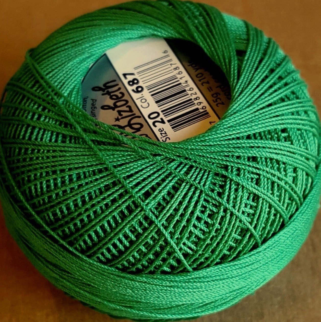 Col.687, Peppermint Green, Lizbeth thread