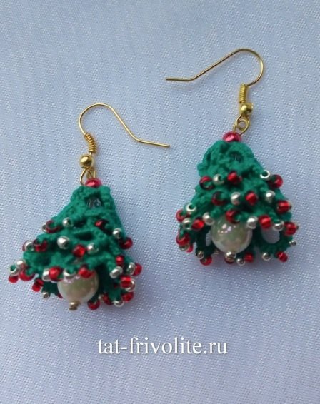 Printed tatting pattern &quot;Christmas Tree earrings&quot; by Tatyana Buyvolova
