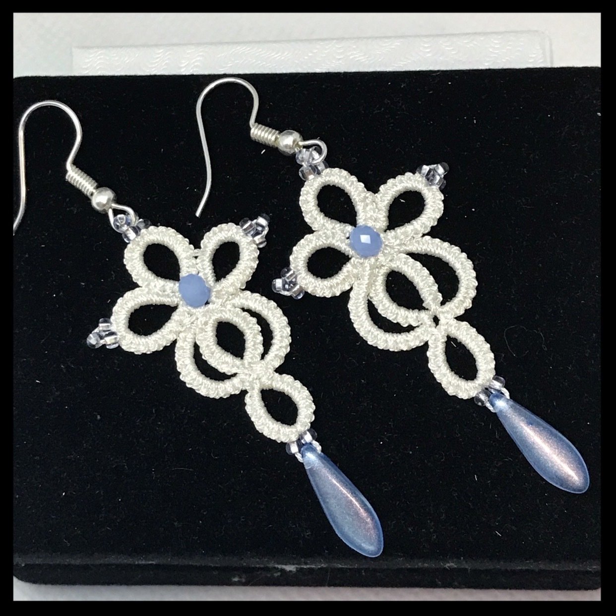 Tatted earrings &quot;White and blue icicles&quot;