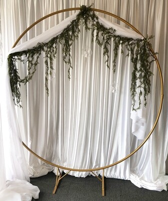 Circle Golden Wedding Arch Rental