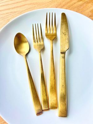 Teaspoon - Matte Gold Flatware Rental