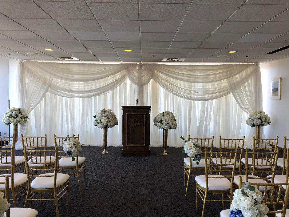 Sheer Voile Wedding Backdrop with Circle Swag Sheer Voile Wedding Backdrop with Circle Swag