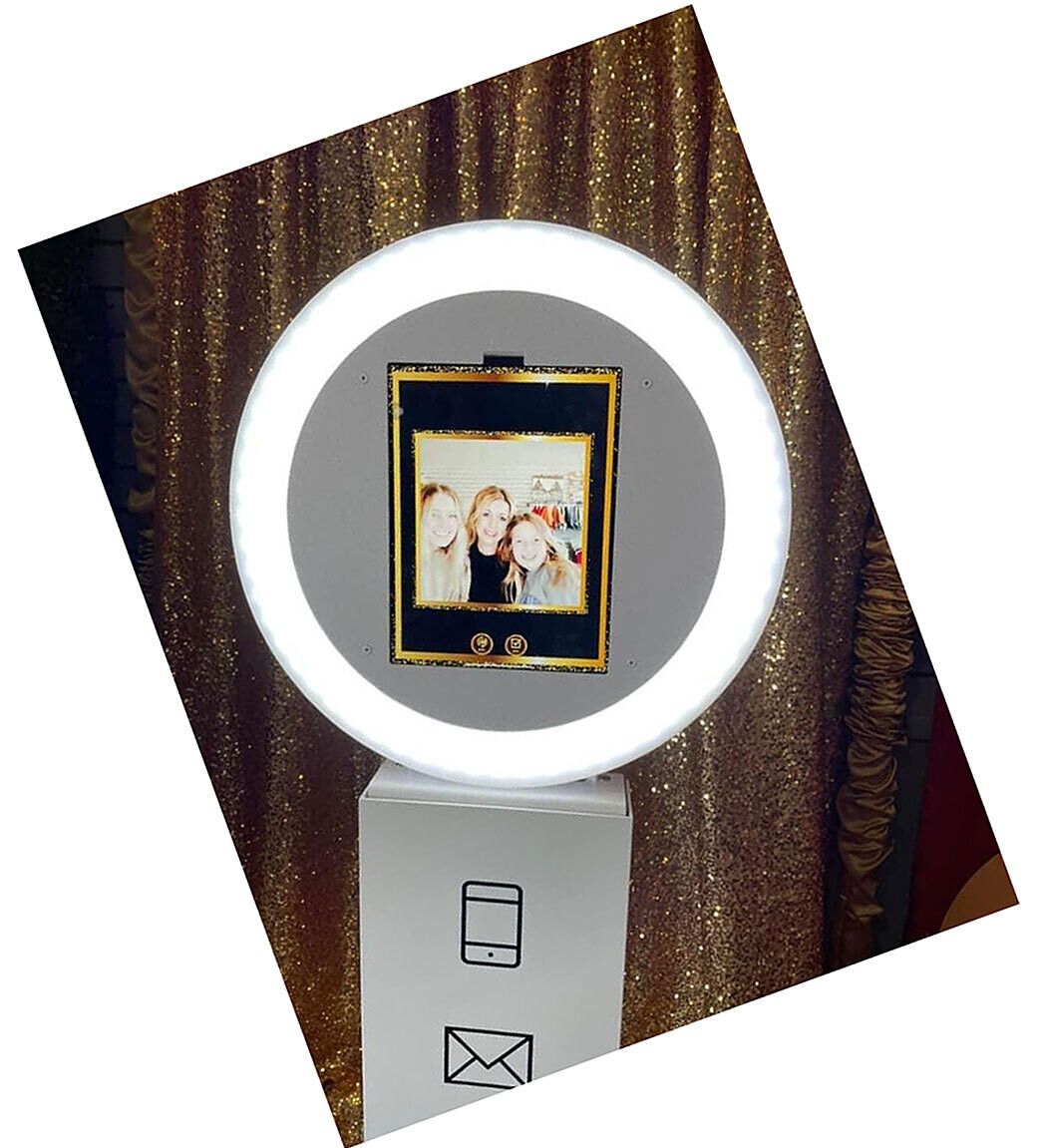 Selfie Photo Booth Rental Iowa