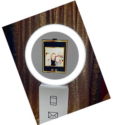 Selfie Photo Booth Rental Iowa