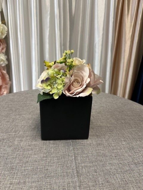 Black Ceramic Vase Rental