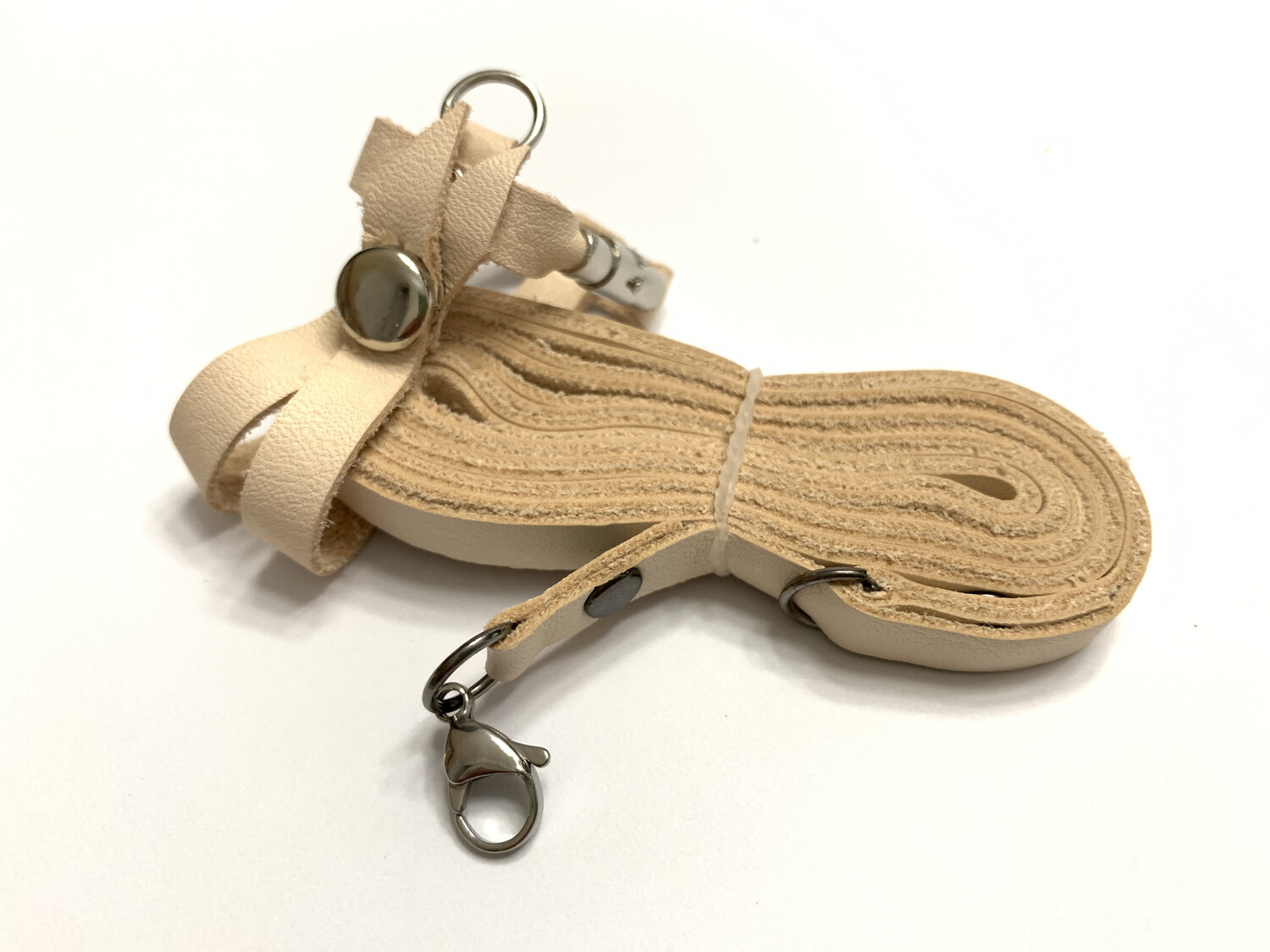 Parrotlet Bird Harness size 0 LEATHERS4FEATHERS Avian Leash