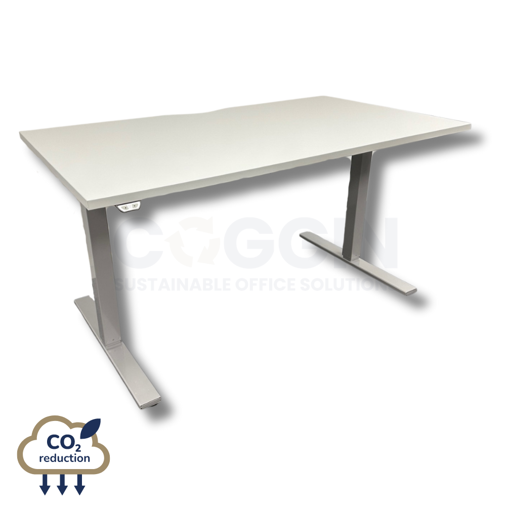 Electric Height Adjustable Desk - 1400mm - Light Grey Top / Silver Frame
