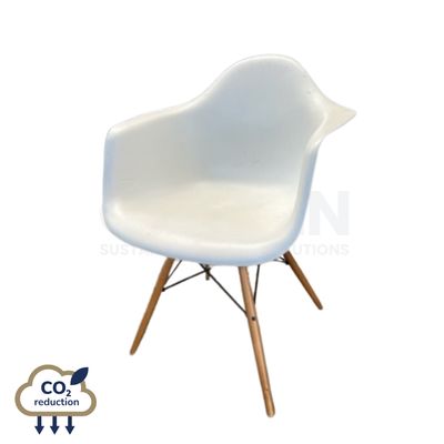 Vitra Eames - Plastic Armchair DAW - White