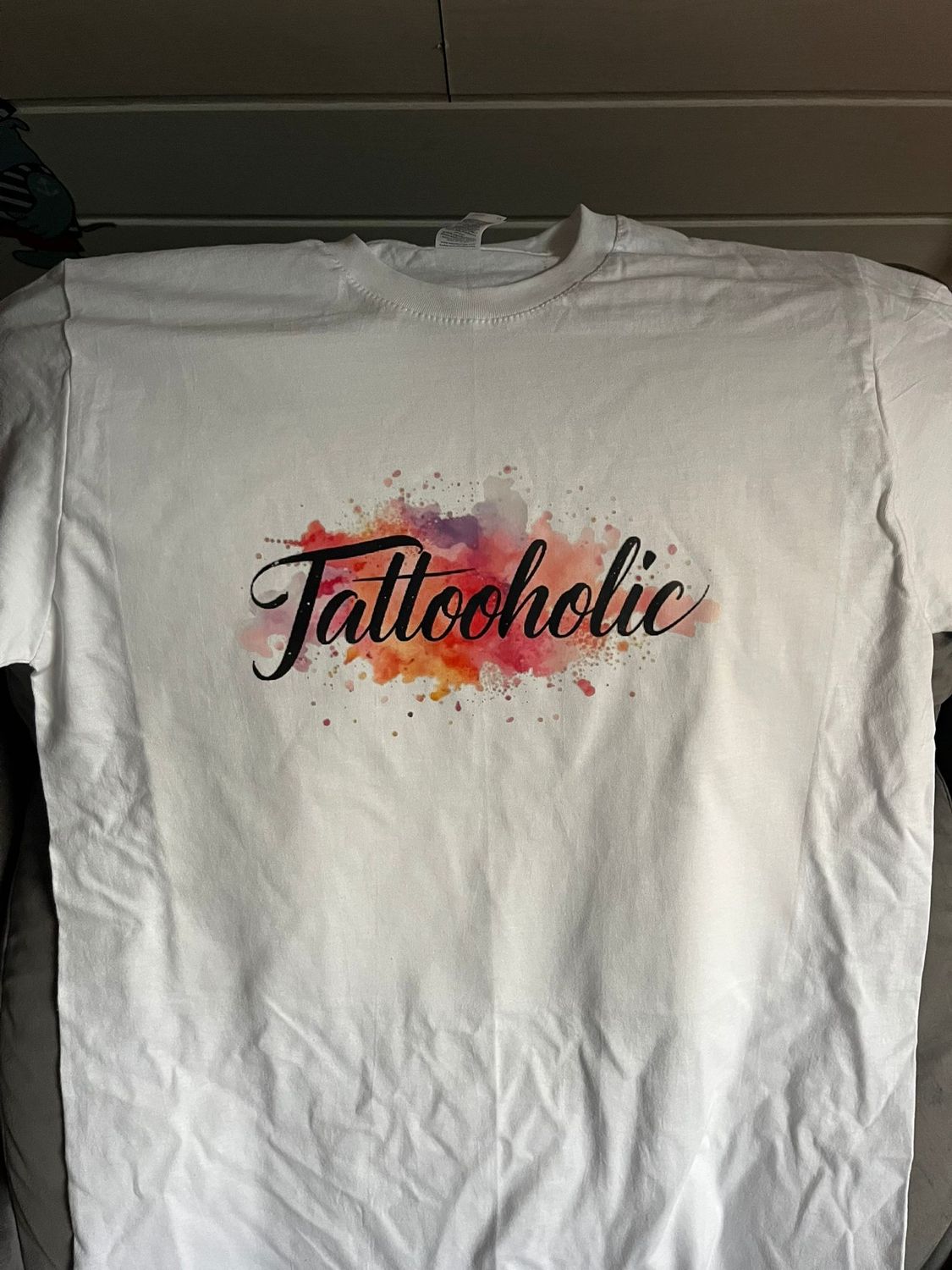 T-Shirt mit aufwändigem Design