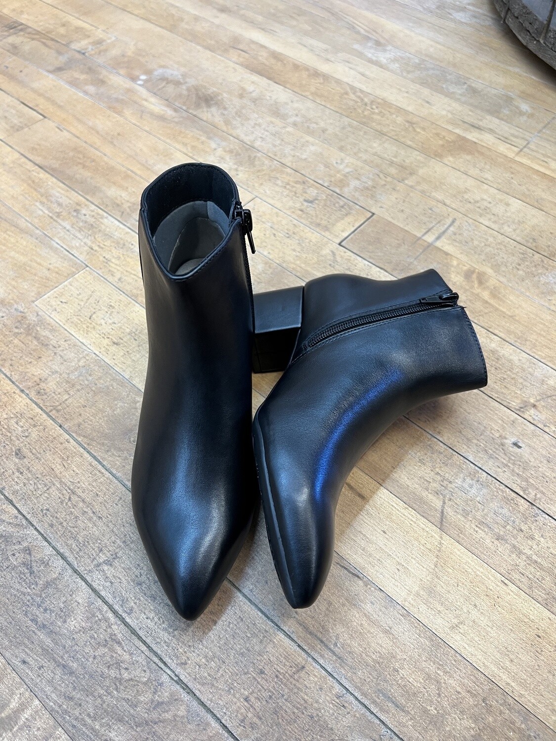 Rockport Milia Block Bootie-CJ3942