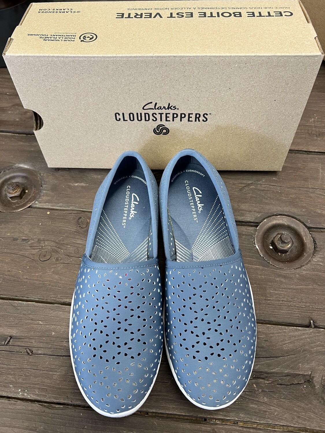 Breeze Emily-Blue-Clark-77215