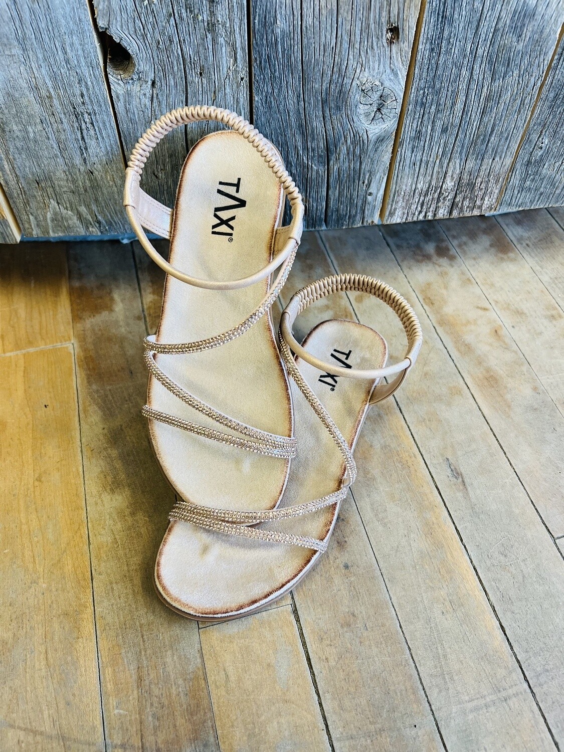 Taxi-Paige-01-Rose Gold