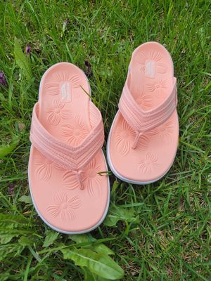 Sheckers Arch Fit Flip Flop # 141315 coral