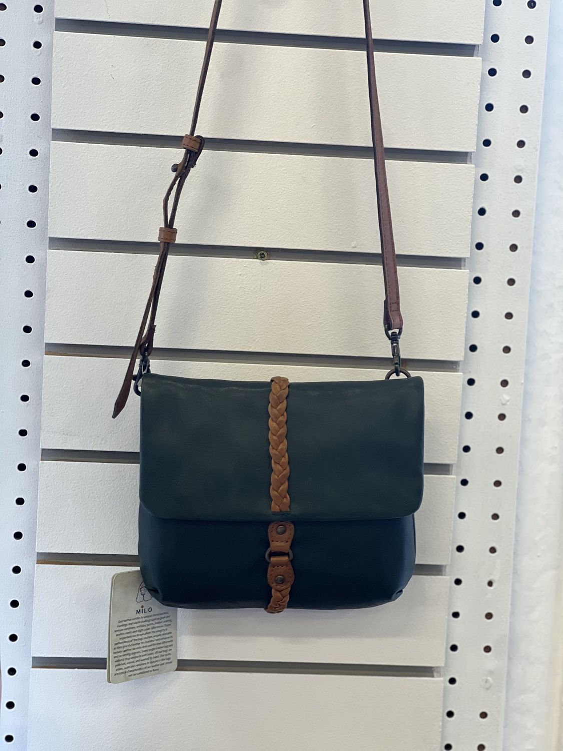 Milo-Alodie 069- teal