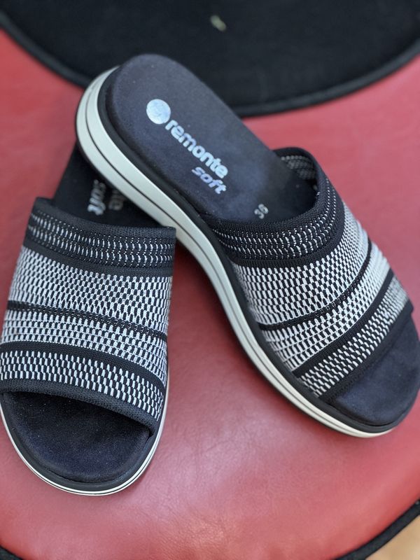 Remonte-D1J54-03-Jocelyn