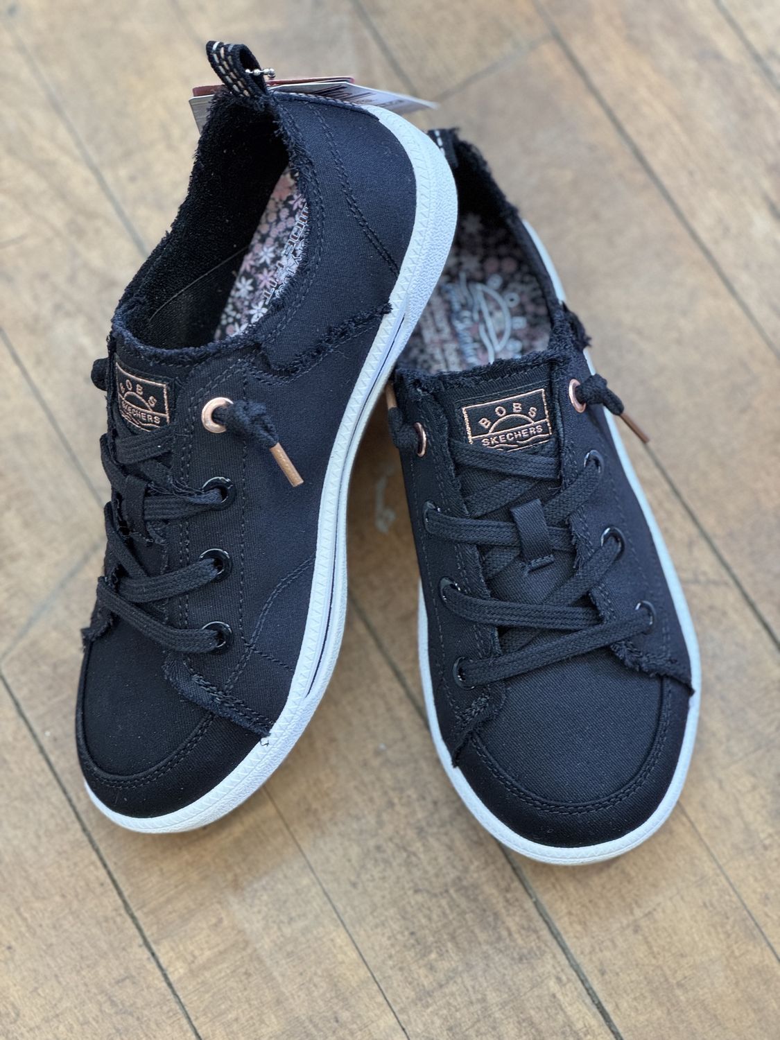 Skechers-114150W/BLK Cute 2.0