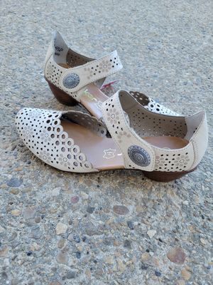 Rieker Cream Mary Jane with heel # 43753