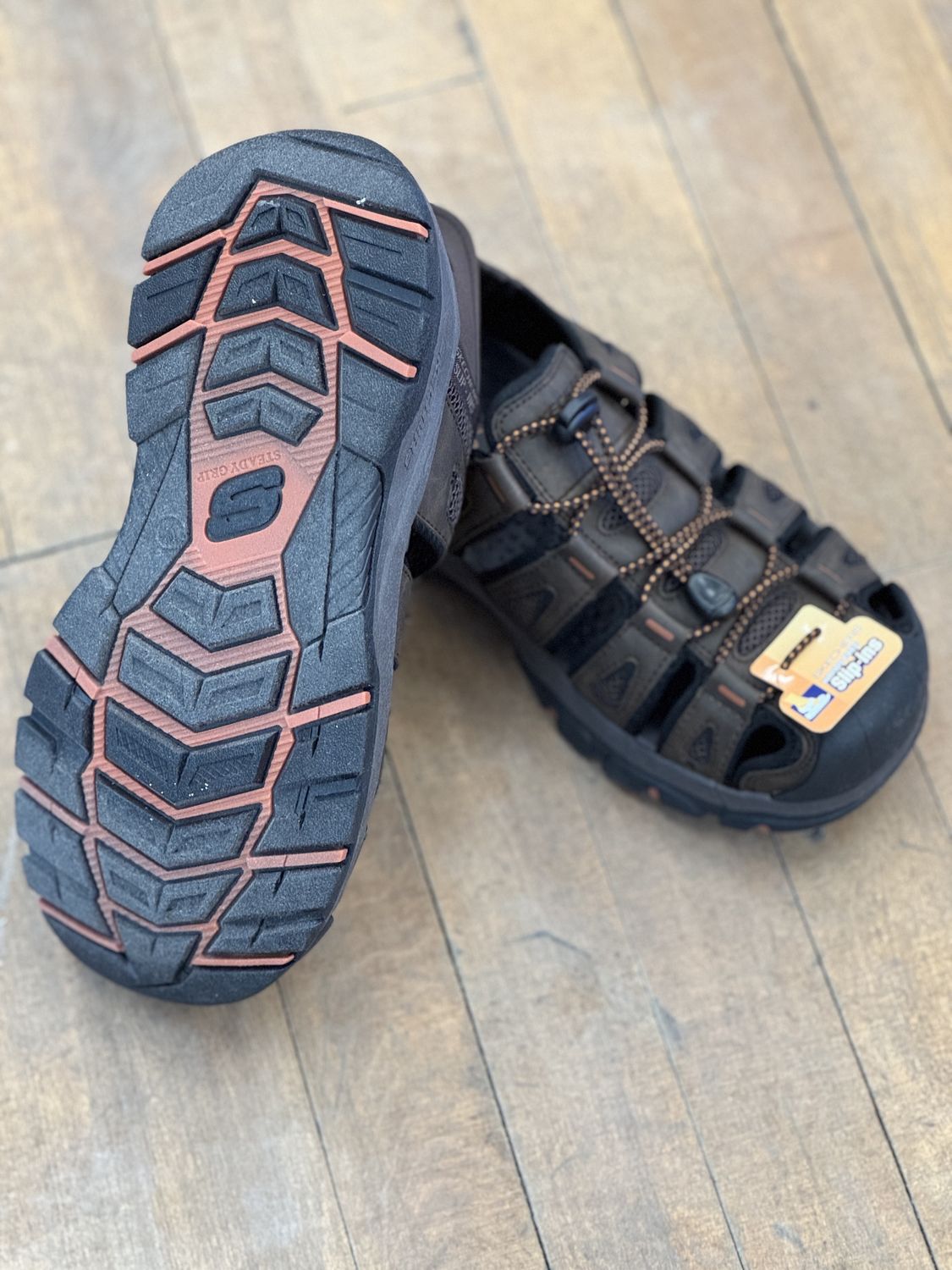 Skechers-205187WW/Choc Norvick