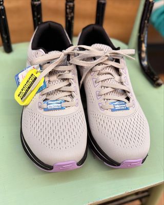 Skechers-128607-LGBKGo Run Consistent2.0LightGry