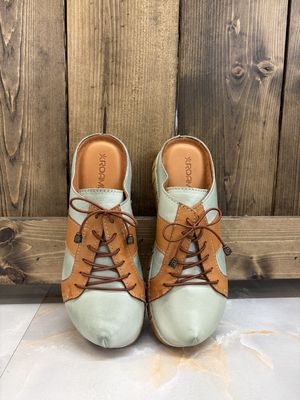 Roamers-18-12026-freshtan